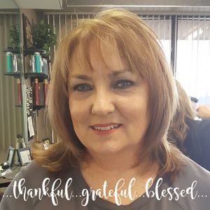 Meet your Posher, Janet